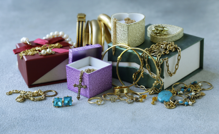 Jewelry Content Writing: Crafting Luxury Content for High-End Jewelry Brands